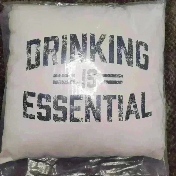 Brand new pillow drinking is essential - Picture 1 of 3